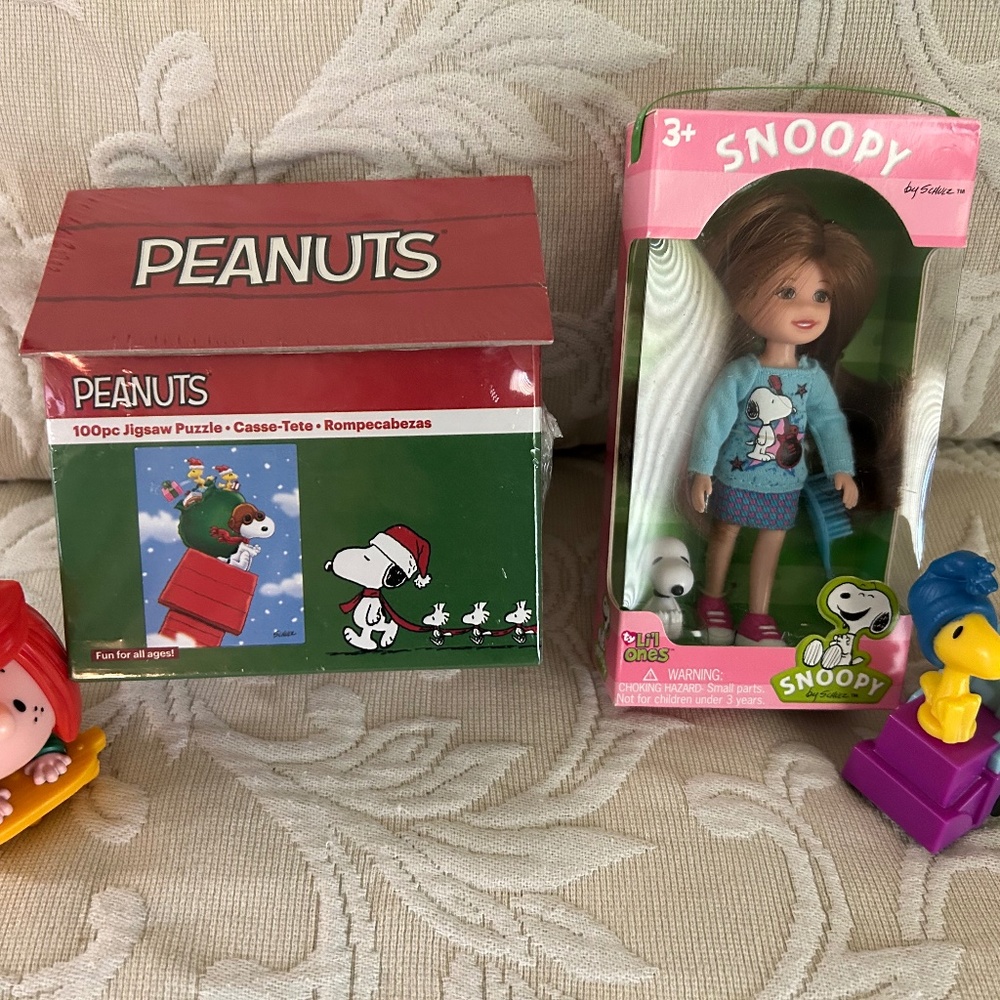 Snoopy & Friends